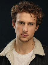 Liam Leone'un fotoğrafi