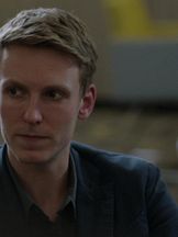 Tom Glenister'un fotoğrafi