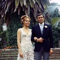 Fotoğraf George Lazenby