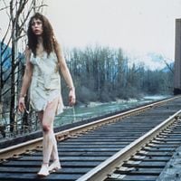 Fotoğraf Phoebe Augustine