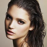 Fotoğraf Tanit Phoenix Copley