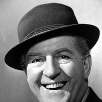 Fotoğraf Stanley Holloway