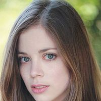 Fotoğraf Charlotte Hope