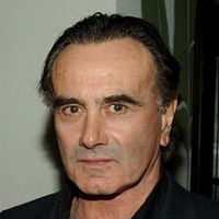 Fotoğraf Dan Hedaya