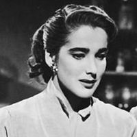 Fotoğraf Julie Adams