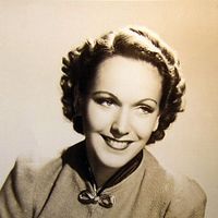 Fotoğraf Rose Hobart