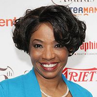 Fotoğraf Adriane Lenox