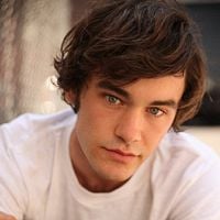 Fotoğraf Casey Thomas Brown