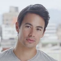 Fotoğraf George Young