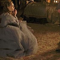 Fotoğraf Rose Williams