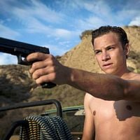 Fotoğraf Finn Cole