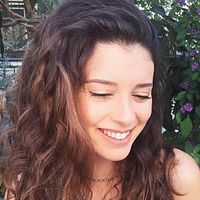 Fotoğraf Buçe Buse Kahraman