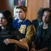 Fotoğraf Hayley Law