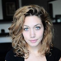 Fotoğraf Louise Chabat