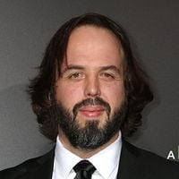 Fotoğraf Angus Sampson