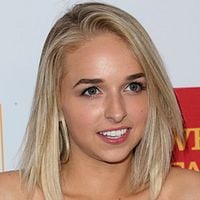 Fotoğraf Jenn McAllister