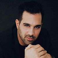 Fotoğraf Zaki Youssef