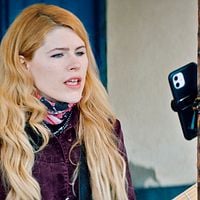 Fotoğraf Karoline Rose Sun