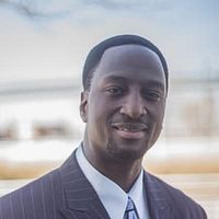 Fotoğraf Kevin D. Benton