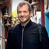 Fotoğraf Varol Yaşaroğlu