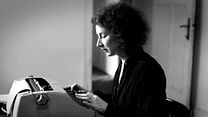 Margaret Atwood: A Word after a Word after a Word is Power Trailer görüntüsü