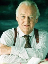 Kavanagh Q.C. Sezon 5 posteri