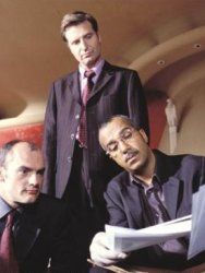 Crimes en série Sezon 1 posteri