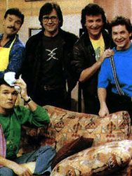 Salut les Musclés Sezon 5 posteri