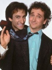 Perfect Strangers Sezon 8 posteri
