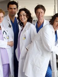 L'Hôpital Sezon 1 posteri