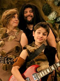 La Famille Cro Sezon 3 posteri