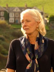 The Shell Seekers Sezon 1 posteri