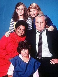 Gimme a break ! Sezon 6 posteri