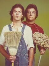 Working Stiffs Sezon 1 posteri