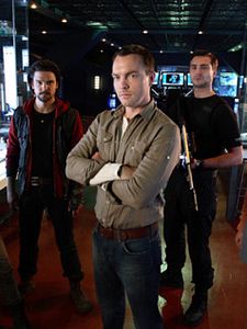 Primeval Sezon 5 posteri