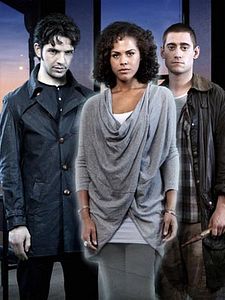 Being Human (UK) Sezon 5 posteri