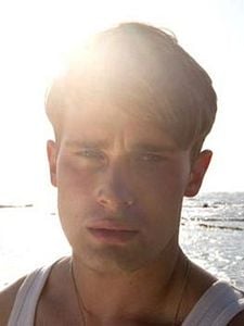 The Promise Sezon 1 posteri