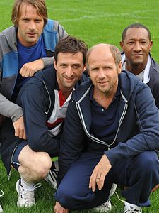 Des soucis et des hommes Sezon 1 posteri