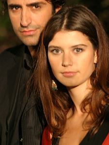 Aşka Sürgün Sezon 2 posteri