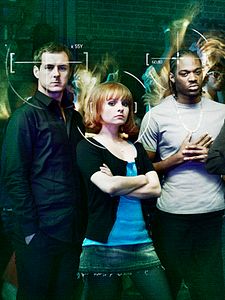 Spooks: Code 9 Sezon 1 posteri