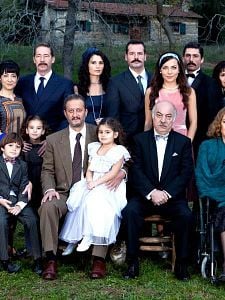 Tozlu Yollar Sezon 1 posteri