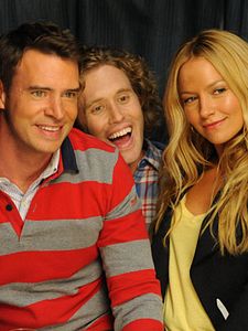 The Goodwin Games Sezon 1 posteri