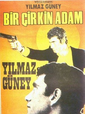 Bir Çirkin Adam posteri