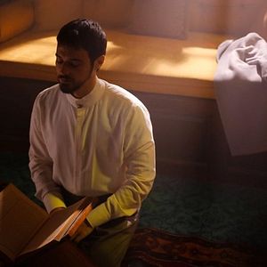 Fotoğraf Kızıl Goncalar