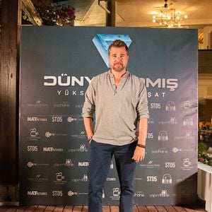 Fotoğraf Dünya Varmış