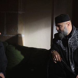 Fotoğraf Kızıl Goncalar