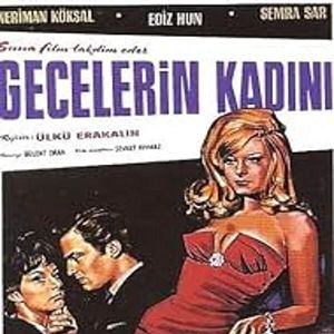 Fotoğraf Gecelerin Kadını