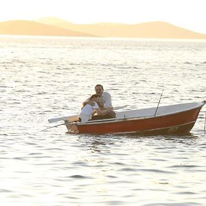 Fotoğraf Üç Kız Kardeş