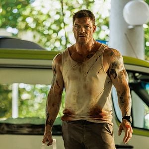 Fotoğraf Alan Ritchson