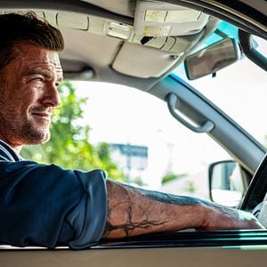 Fotoğraf Alan Ritchson